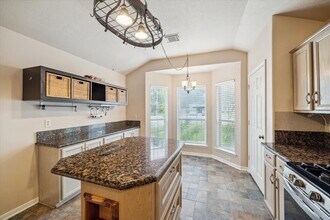 418 Mystic Trail Loop in Humble, TX - Building Photo - Building Photo