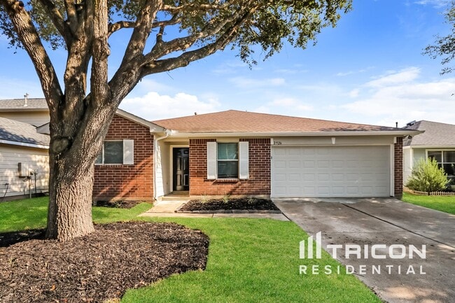 property at 2926 Umiak Dr