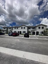 1183 NW 1st Ter in Florida City, FL - Building Photo - Building Photo