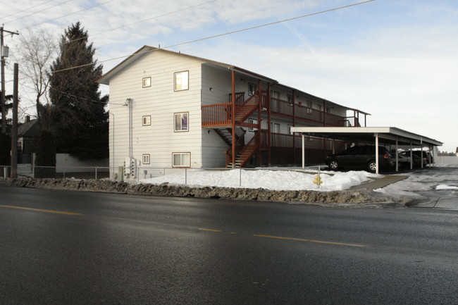 Eagle Landing Apartments in Spokane, WA - Building Photo - Building Photo