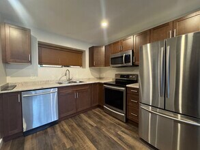 21633 Donovan Av in Maple Ridge, BC - Building Photo - Building Photo