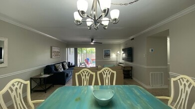3350 S Osprey Ave in Sarasota, FL - Building Photo - Building Photo
