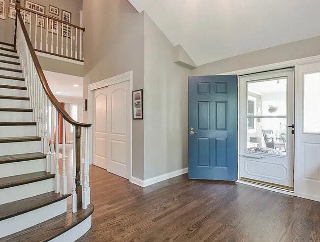 315 Scott St in Lake Forest, IL - Building Photo - Building Photo