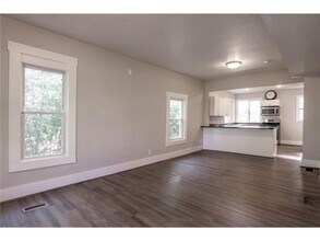 1602 Johnson St NE in Minneapolis, MN - Building Photo - Building Photo