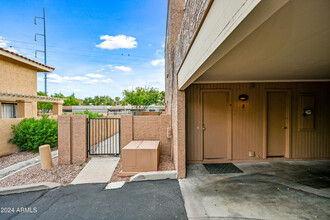 1125 NORTH Ln in Phoenix, AZ - Building Photo - Building Photo