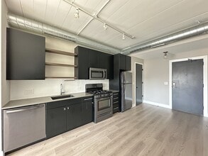 941 W Belmont Ave in Chicago, IL - Building Photo - Building Photo