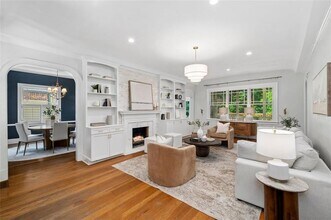 582 Lakeshore Dr NE in Atlanta, GA - Building Photo - Building Photo