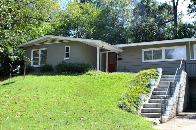 property at 3462 Biltmore Ave