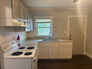 1204 Julia Ave-Unit -#A in Albany, GA - Building Photo - Building Photo