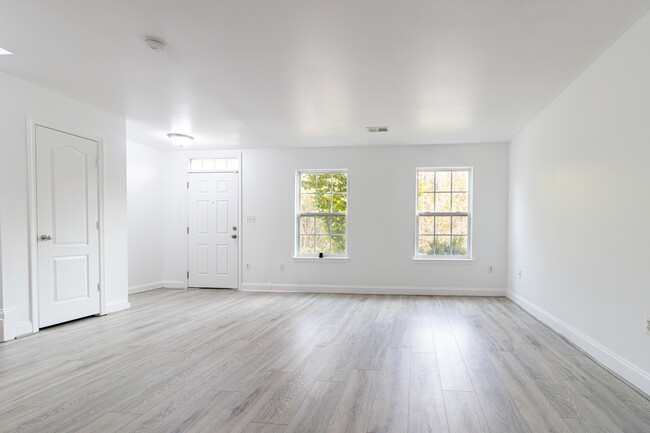 2607 River Basin Ln in Woodbridge, VA - Building Photo - Building Photo