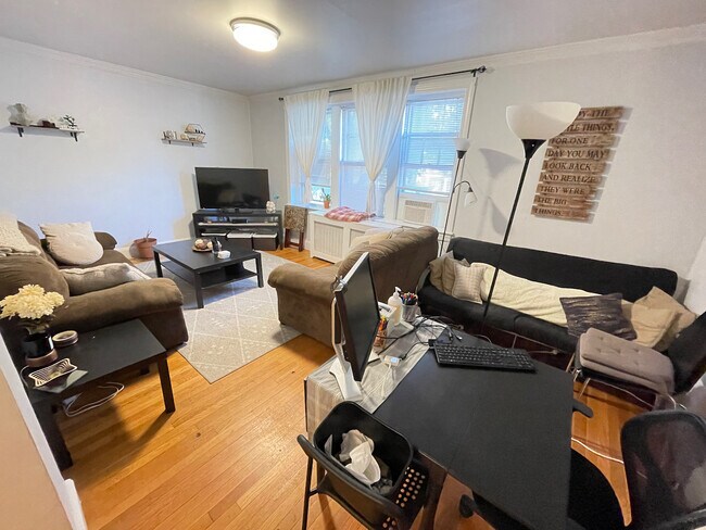 property at 251 Kelton St