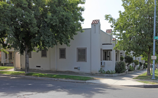 116 I St in Modesto, CA - Foto de edificio - Building Photo