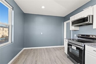 18 Loreto St in Providence, RI - Building Photo - Building Photo