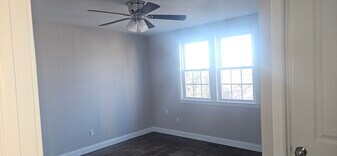 34 Highland St, Unit 2 in Woburn, MA - Building Photo