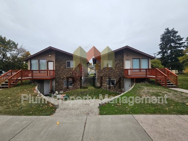 property at 1909 S 14th St W