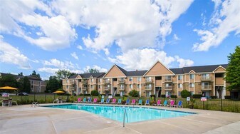 The Orchards at Four Mile in Grand Rapids, MI - Building Photo