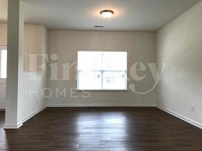 3283 Grandview Club Rd in Winston-Salem, NC - Building Photo - Building Photo