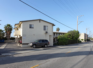 116 N Curtis Ave in Alhambra, CA - Building Photo - Building Photo