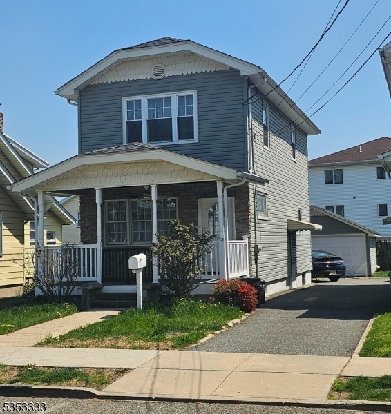 property at 830 Chestnut St