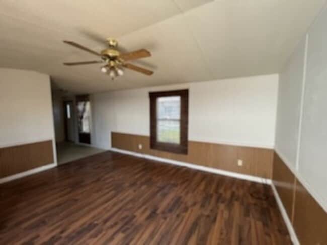 25 US-98 in Mary Esther, FL - Foto de edificio - Building Photo