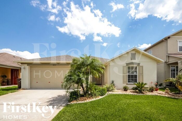 4457 Philadelphia Cir in Kissimmee, FL - Building Photo