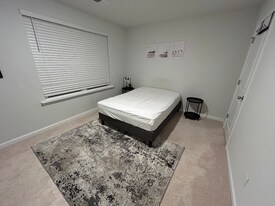 125 E Sunrise Ln in Summerville, SC - Building Photo