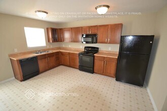 726 Sinclair Dr in Monroe, NC - Foto de edificio - Building Photo