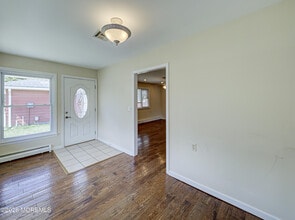 59 Guadeloupe Dr in Toms River, NJ - Building Photo - Building Photo