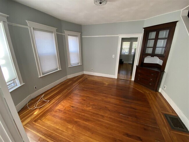 7 Bay State Ave, Unit 1