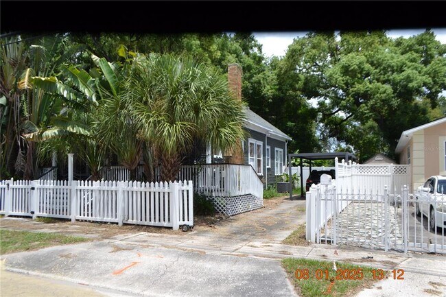 1006 E 21st Ave in Tampa, FL - Building Photo - Building Photo