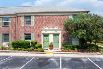 Lake Howell Arms Condominiums in Casselberry, FL - Building Photo - Building Photo