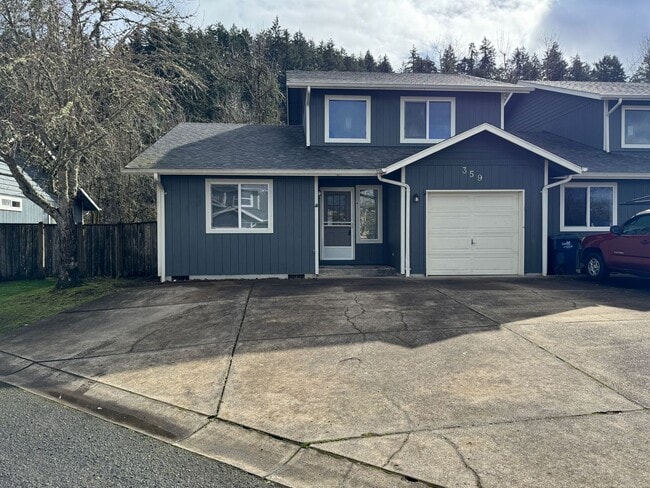 359 S 58th St in Springfield, OR - Building Photo - Building Photo