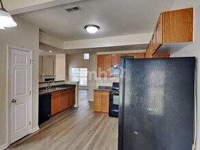 935 Legacy Park Rd in Mount Juliet, TN - Building Photo - Building Photo