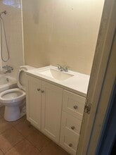 3007 W Walnut Ave in Visalia, CA - Building Photo - Building Photo