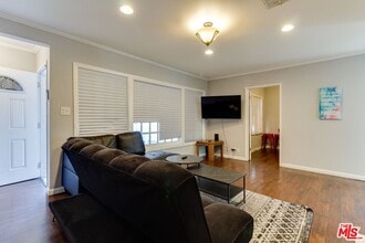 6659 Amigo Ave in Los Angeles, CA - Building Photo - Building Photo