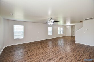 138 Winstead Cir in Owens Cross Roads, AL - Building Photo - Building Photo