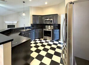 1606 Tyler Ter in Mansfield, TX - Foto de edificio - Building Photo