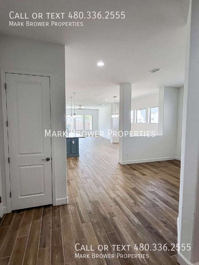 565 W Glacier Bay Dr in Queen Creek, AZ - Building Photo - Building Photo