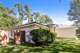 14036 Crestwick Dr W in Jacksonville, FL - Building Photo - Building Photo
