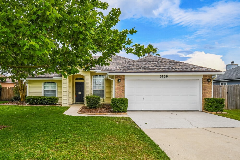 3159 Fox Squirrel Dr in Orange Park, FL - Building Photo