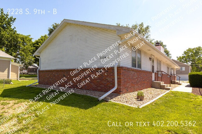 property at 2228 S 9th St