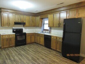 6040 Acton Rd in Dalzell, SC - Building Photo - Building Photo