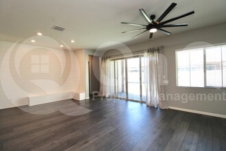 3867 E Honeysuckle Pl in Chandler, AZ - Building Photo - Building Photo