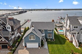 1118 Barnegat Ln in Mantoloking, NJ - Building Photo - Building Photo