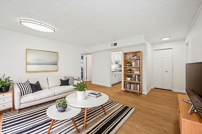 Raccoon Creek Apartments