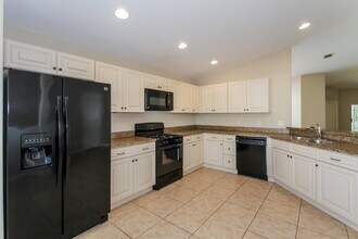 433 San Lorenzo Ct in Bradenton, FL - Building Photo - Building Photo