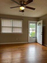 223 Larissa Dr in Newport News, VA - Building Photo - Building Photo