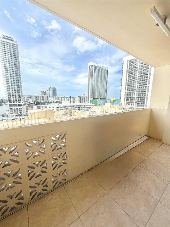 property at 1833 S Ocean Dr
