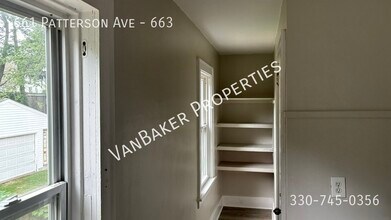 661 Patterson Ave-Unit -663 in Akron, OH - Building Photo - Building Photo