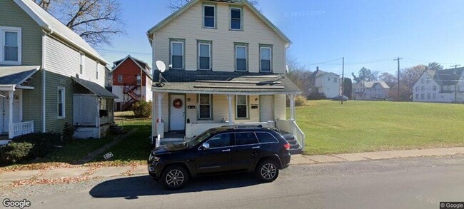 property at 818 Locust St